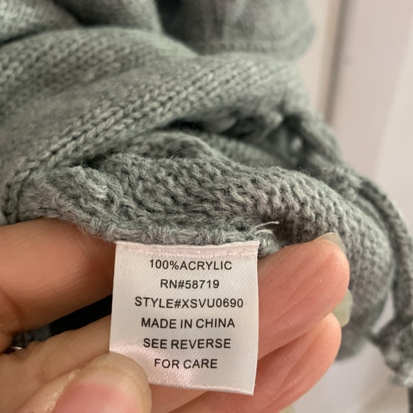 My Collection grey oversized sweater with fringe Size XL - Picture 8 of 9